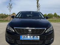 Gebraucht Peugeot 308 SW Access 102 PS (75 kW) 2019 Schwarz Kombi