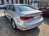 Gebraucht Audi A3 Attraction 140 PS (102 kW) 2013 Grau Limousine