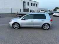 Gebraucht VW Golf VI 105 PS (77 kW) 2010 Silber Kleinwagen