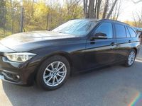 Używany BMW 320 Advantage 190 KM (139 kW) 2018 Czarny Kombi