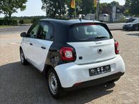 Gebraucht Smart ForFour Electric Drive 40 kW (55 PS) 2021 Weiß Kleinwagen