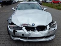 Gebraucht BMW 318 Cabriolet Comfort Edition 143 PS (105 kW) 2010 Silber metallic Cabrio