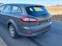 Gebraucht Ford Mondeo 140 PS (102 kW) 2011 Grau Kombi
