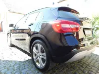 Gebraucht Mercedes GLA180 Business 122 PS (89 kW) 2018 Schwarz SUV