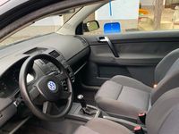 Gebraucht VW Polo 64 PS (47 kW) 2003 Schwarz Kleinwagen