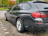 Gebraucht BMW 525 218 PS (160 kW) 2012 Grau Kombi