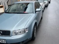 Używany Audi A4 131 KM (96 kW) 2001 Niebieski Sedan/Limuzyna