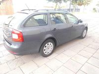 Gebraucht Skoda Octavia Ambition 122 PS (89 kW) 2012 Grau Kombi