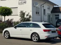 Gebraucht Audi A4 Sport 150 PS (110 kW) 2016 Gletscherweiss Kombi