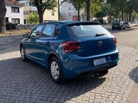 Gebraucht VW Polo Trendline 65 PS (47 kW) 2019 Dark petrol Kleinwagen