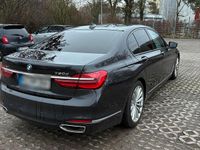 Gebraucht BMW 320 320 PS (235 kW) 2019 Grau Limousine