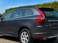 Gebraucht Volvo XC60 136 PS (100 kW) 2015 Grau SUV