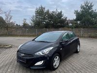 Gebraucht Hyundai i30 99 PS (72 kW) 2013 Schwarz Limousine