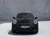 Gebraucht Mini Cooper SE 135 kW (184 PS) 2023 Schwarz Kleinwagen