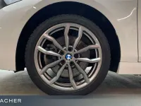 Gebraucht BMW 120 Advantage 192 PS (141 kW) 2023 Alpinweiß uni Kleinwagen
