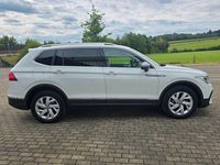 Gebraucht VW Tiguan Allspace Life 150 PS (110 kW) 2022 Weiß SUV