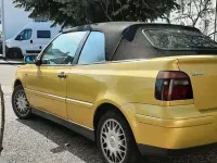 Używany VW Golf 90 KM (66 kW) 1999 Żółty Kabriolet