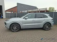 Second-hand Porsche Cayenne 470 CP (345 kW) 2023 Argintiu SUV