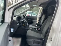 Gebraucht VW Caddy Maxi 122 PS (89 kW) 2021 Weiß Van / Kleinbus