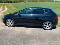Używany Seat Leon XCELLENCE 150 KM (110 kW) 2017 Czarny Sedan/Limuzyna
