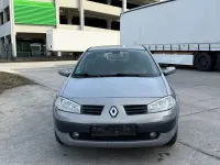 Gebraucht Renault Mégane Dynamique 113 PS (83 kW) 2004 Silber Limousine