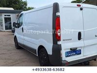 Gebraucht Renault Trafic 90 PS (66 kW) 2014 Weiß Van / Kleinbus