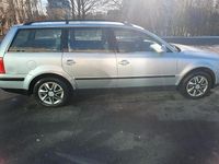 Gebraucht VW Passat 101 PS (74 kW) 2004 Silber Kombi