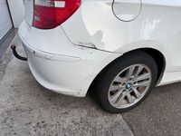 Gebraucht BMW 118 Advantage 143 PS (105 kW) 2010 Weiß Kleinwagen
