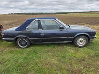 Gebraucht BMW 318 105 PS (77 kW) 1987 Limousine