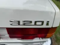 Gebraucht BMW 320 Sport Line 133 PS (97 kW) 1986 Weiß Cabrio