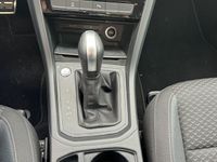 gebraucht VW Touran 1.5 TSI DSG Active Navi ACC Kamera Tel. digitales Cockpit Apple CarPlay
