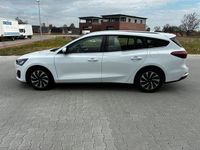Używany Ford Focus Titanium 120 KM (88 kW) 2022 Biały Kombi