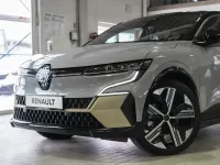 Occasion Renault Megane E-Tech Iconic 160 kW (218 ch) 2024 Gris Berline