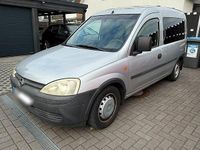 Gebraucht Opel Combo 87 PS (63 kW) 2002 Silber Van / Kleinbus