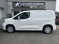 Gebraucht Opel Combo Edition 131 PS (96 kW) 2018 Weiß Van / Kleinbus