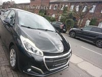 Gebraucht Peugeot 208 Active 82 PS (60 kW) 2017 Schwarz Kleinwagen