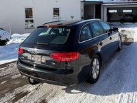 Gebraucht Audi A4 Ambiente 120 PS (88 kW) 2011 Schwarz Kombi