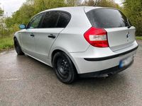 Gebraucht BMW 118 143 PS (105 kW) 2006 Silber Kleinwagen