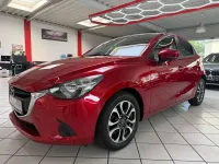 Gebraucht Mazda 2 Kizoku 90 PS (66 kW) 2017 Rot Limousine