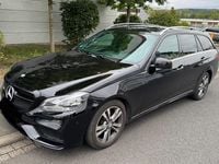 Gebraucht Mercedes E220 170 PS (125 kW) 2015 Schwarz Kombi