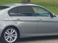 Gebraucht BMW 320 170 PS (125 kW) 2006 Grau Limousine