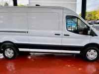 Używany Ford Transit Trend 131 KM (96 kW) 2025 Biały Minivan