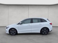 Gebraucht Mercedes B180 Advanced 136 PS (100 kW) 2025 Weiß Van / Kleinbus