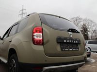 Gebraucht Dacia Duster Black Shadow 125 PS (91 kW) 2017 Grün SUV
