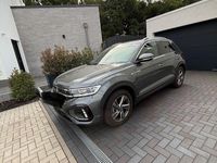 Usata VW T-Roc R-line 150 CV (110 kW) 2024 Grigio SUV