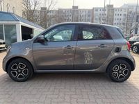 Gebraucht Smart ForFour Prime 90 PS (66 kW) 2019 Grau Kleinwagen