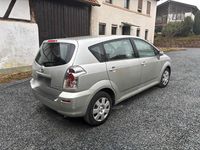 Gebraucht Toyota Corolla 110 PS (80 kW) 2004 Silber Kombi