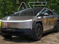 Gebraucht Tesla Cybertruck 630 kW (857 PS) 2024 Silber Pickup