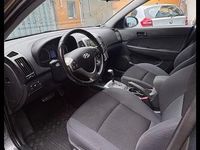 Gebraucht Hyundai i30 116 PS (85 kW) 2009 Grau Kombi