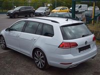 Gebraucht VW Golf VII Highline 150 PS (110 kW) 2018 Silber Kombi